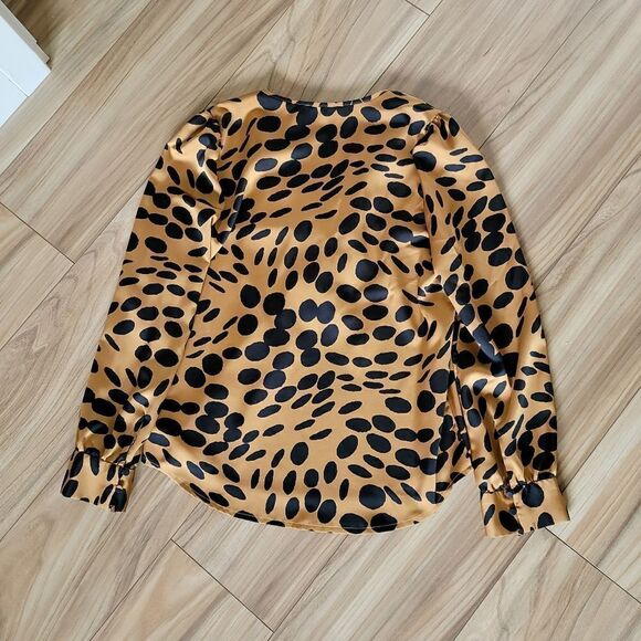 J. Crew Long Sleeve Ruffled Front V-Neck Silky Satin Blouse in Tiger Wavy Dot - Picture 7 of 10